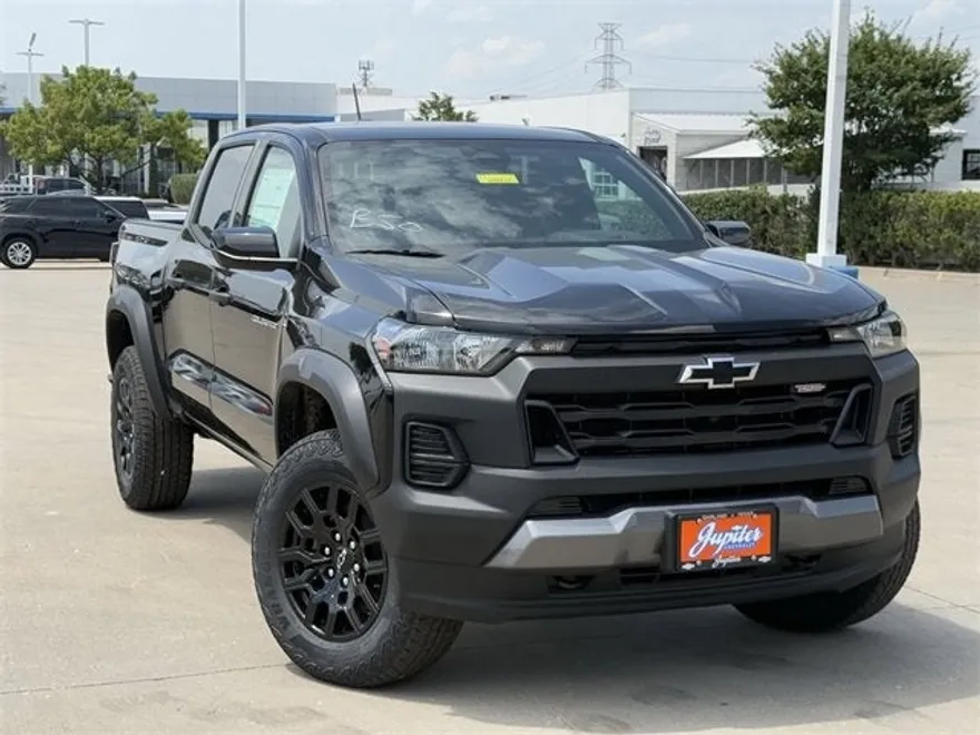 2026 Chevrolet Colorado Trail Boss photo 1