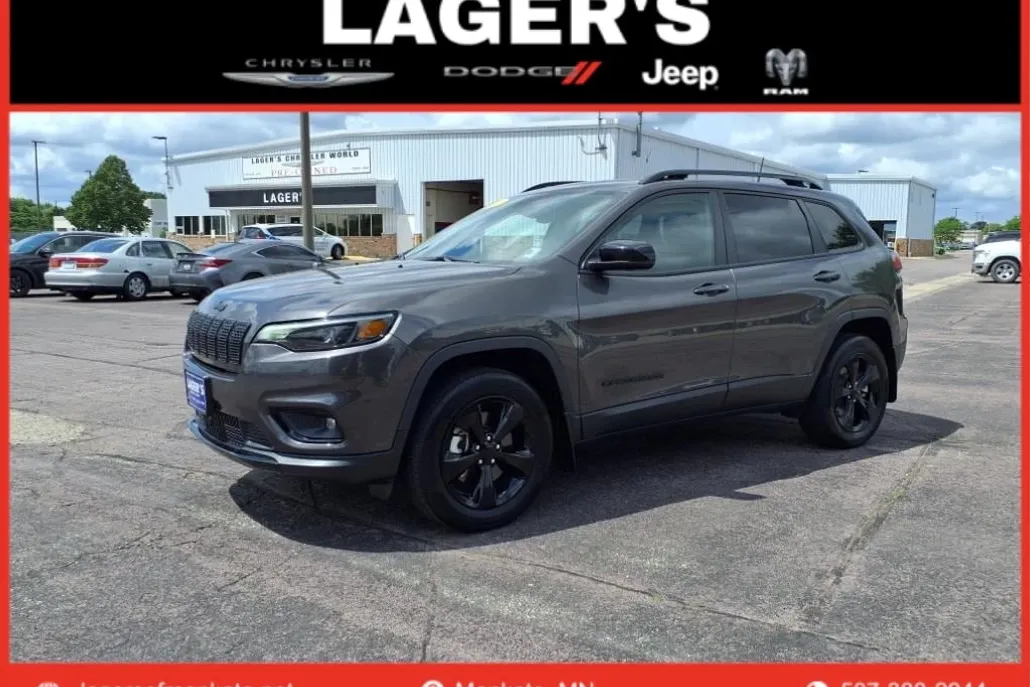 2023 Jeep Cherokee Altitude Lux photo 1