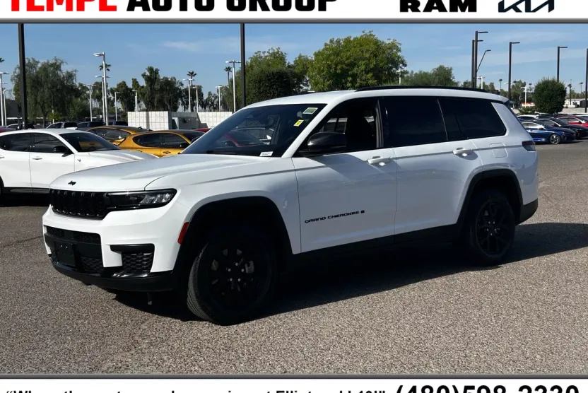 2024 Jeep Grand Cherokee Altitude photo 1