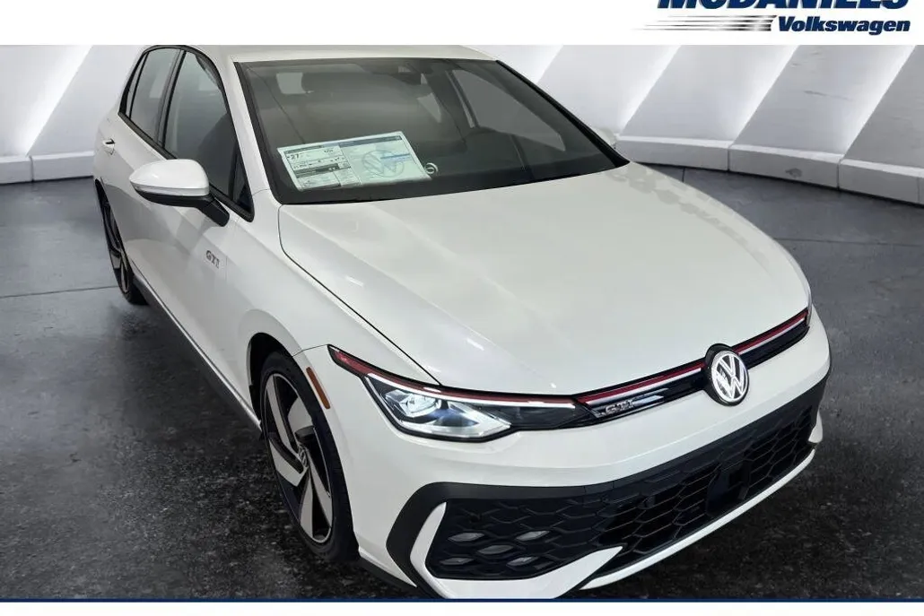 2025 Volkswagen Golf GTI S photo 1