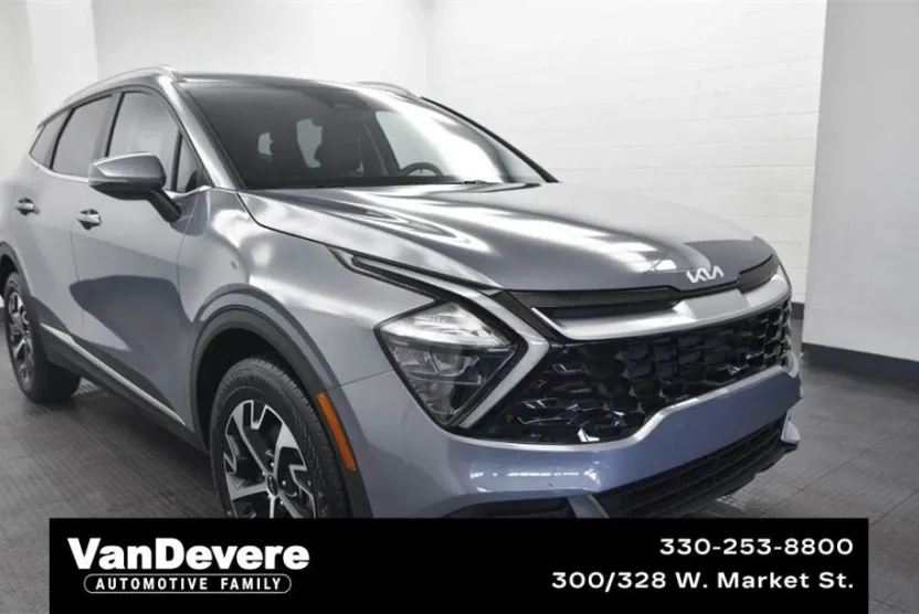 2023 Kia Sportage EX photo 1