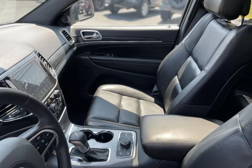 2021 Jeep Renegade Trailhawk photo 1