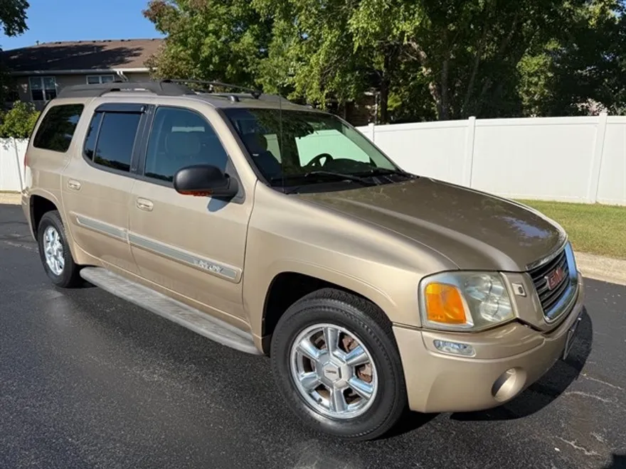 2005 Gmc Envoy XL SLT photo 1