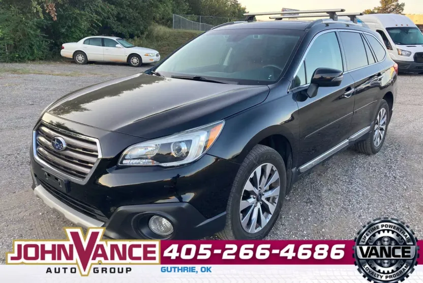 2017 Subaru Outback Touring photo 1