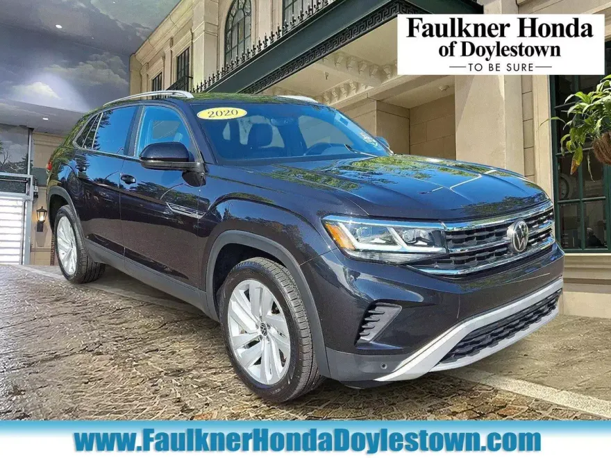 2020 Volkswagen Atlas Cross Sport SE Technology photo 1