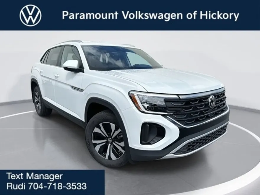 2025 Volkswagen Atlas Cross Sport SE photo 1
