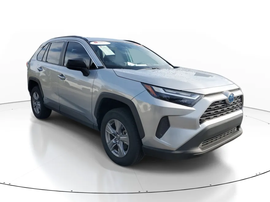 2024 Toyota RAV4 Hybrid LE photo 1