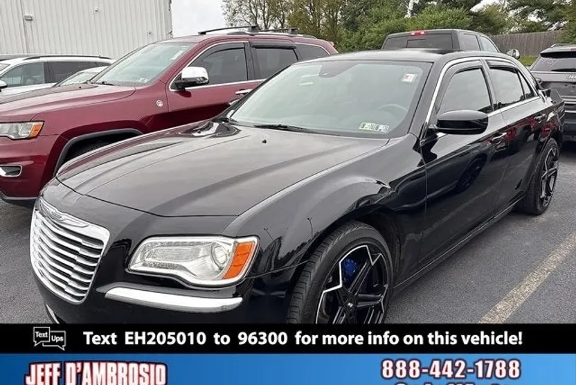2014 Chrysler 300 Base photo 1