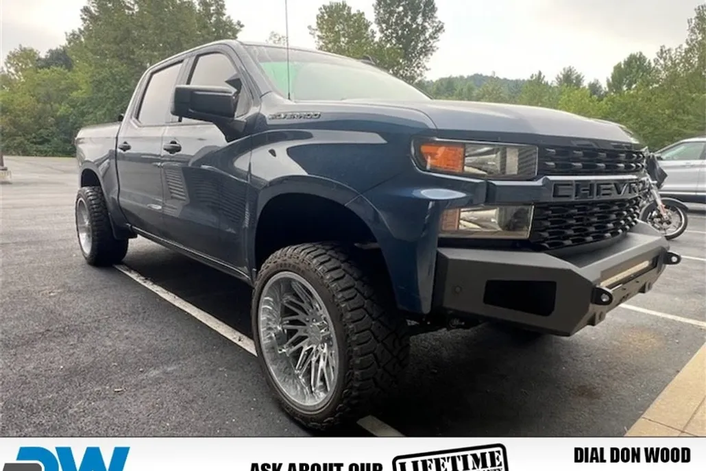 2021 Chevrolet Silverado 1500 Custom photo 1