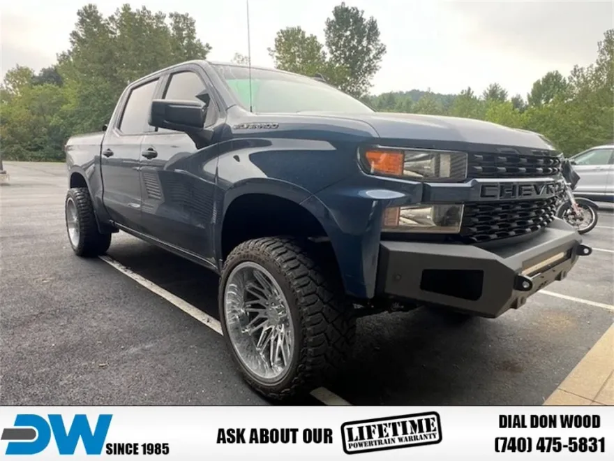 2021 Chevrolet Silverado 1500 Custom photo 1