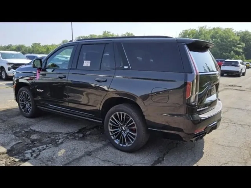 2024 Cadillac Escalade V-Series photo 1