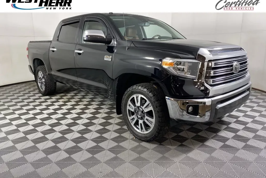 2019 Toyota Tundra 1794 Edition CrewMax photo 1