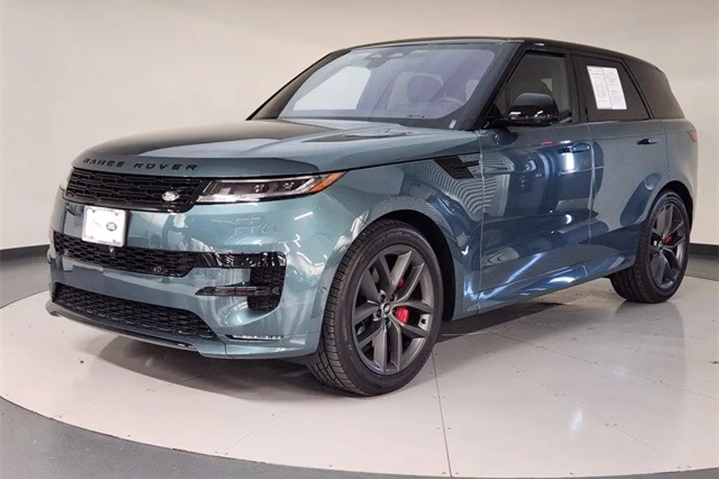 2023 Land Rover Range Rover Sport SE photo 1
