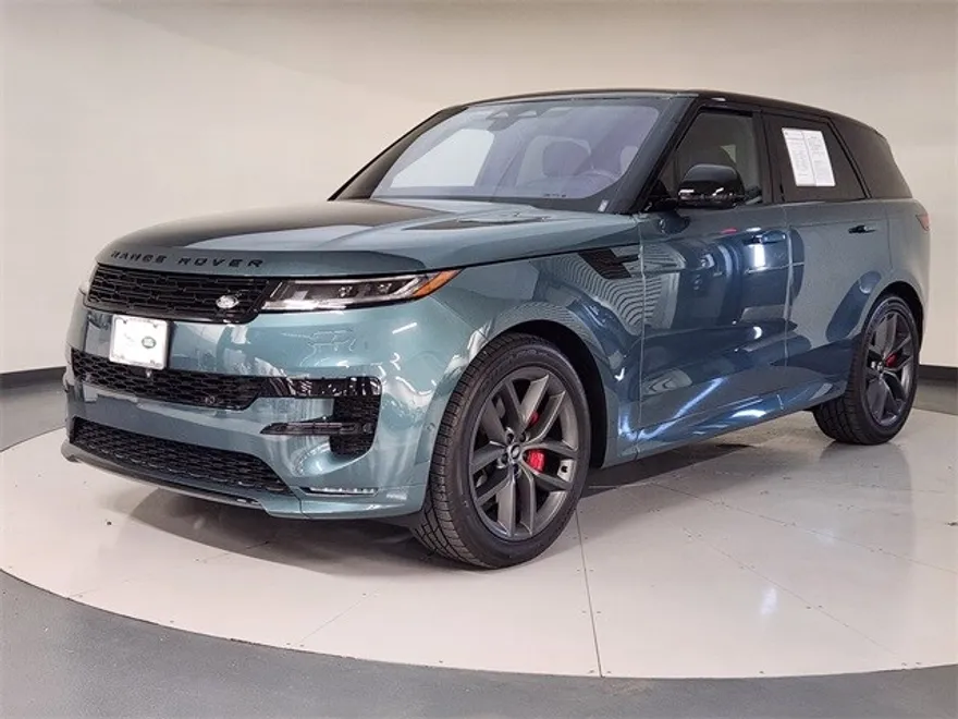 2023 Land Rover Range Rover Sport SE photo 1