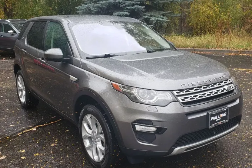 2018 Land Rover Discovery Sport HSE photo 1