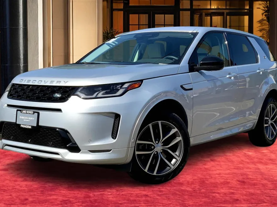 2024 Land Rover Discovery Sport S photo 1