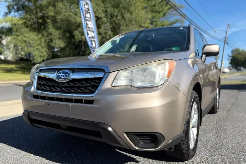2014 Subaru Forester 2.5i Premium Sport photo 1