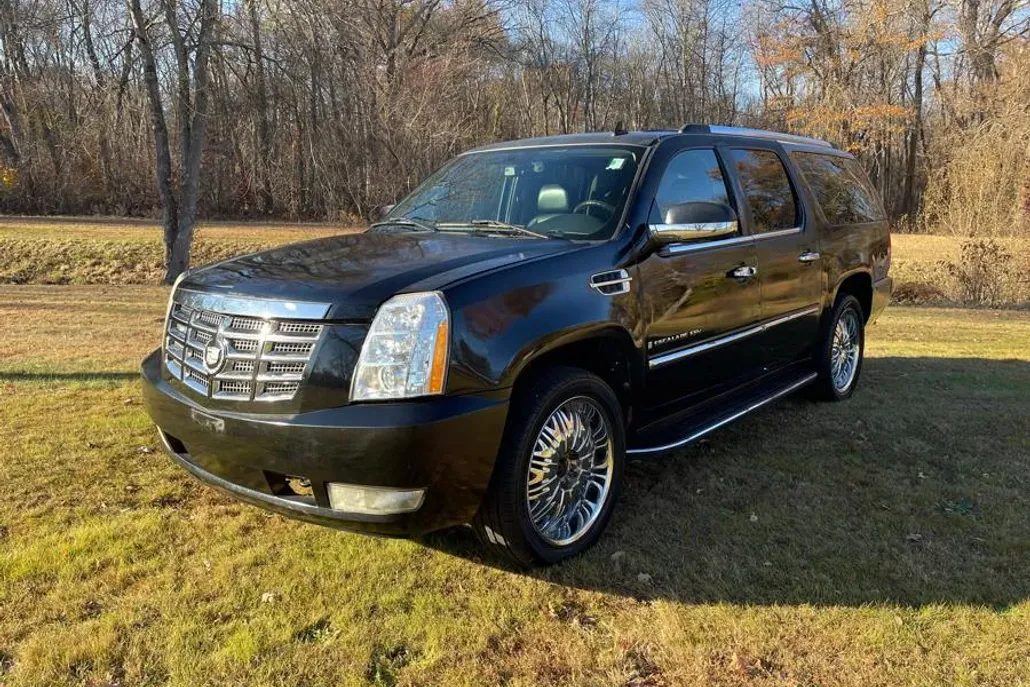 2008 Cadillac Escalade ESV photo 1