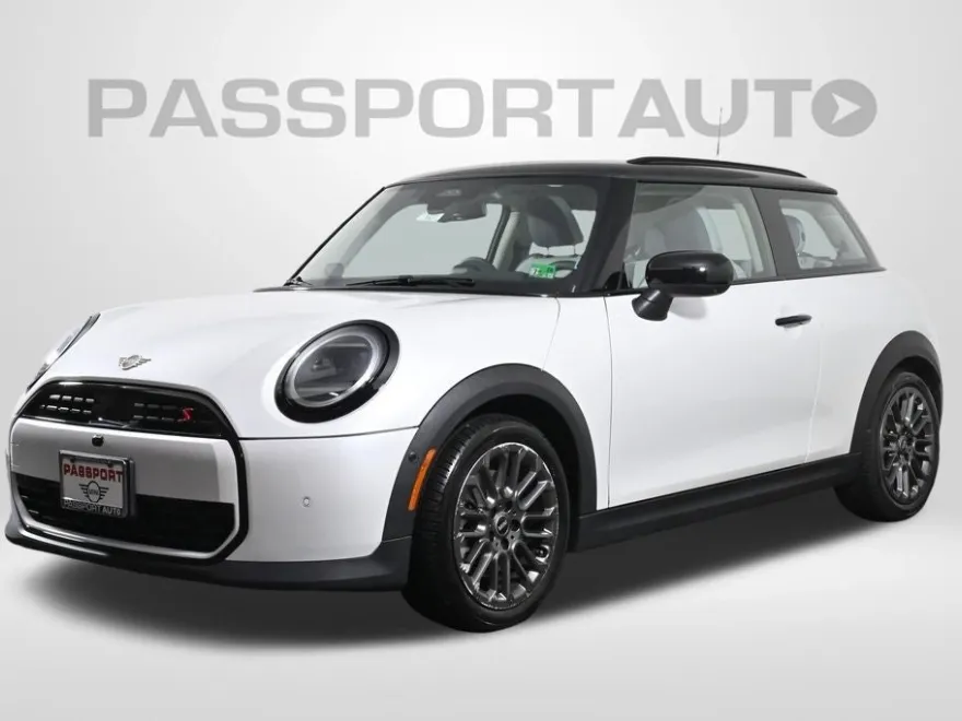 2025 Mini Cooper 2 Door Hardtop S photo 1