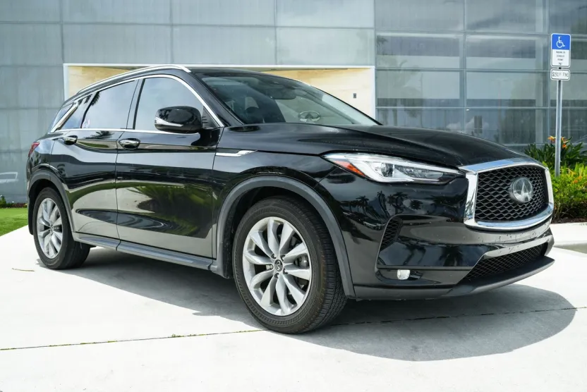 2020 Infiniti QX50 Luxe photo 1