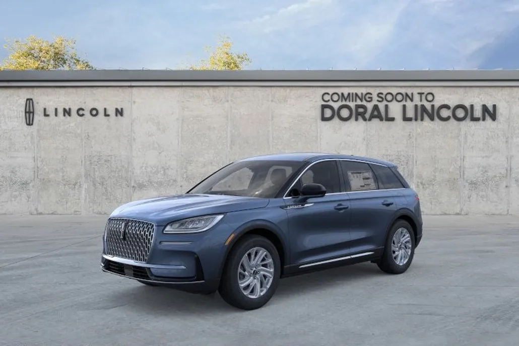 2025 Lincoln Corsair Premiere photo 1