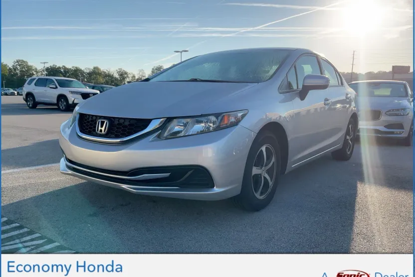 2015 Honda Civic SE photo 1