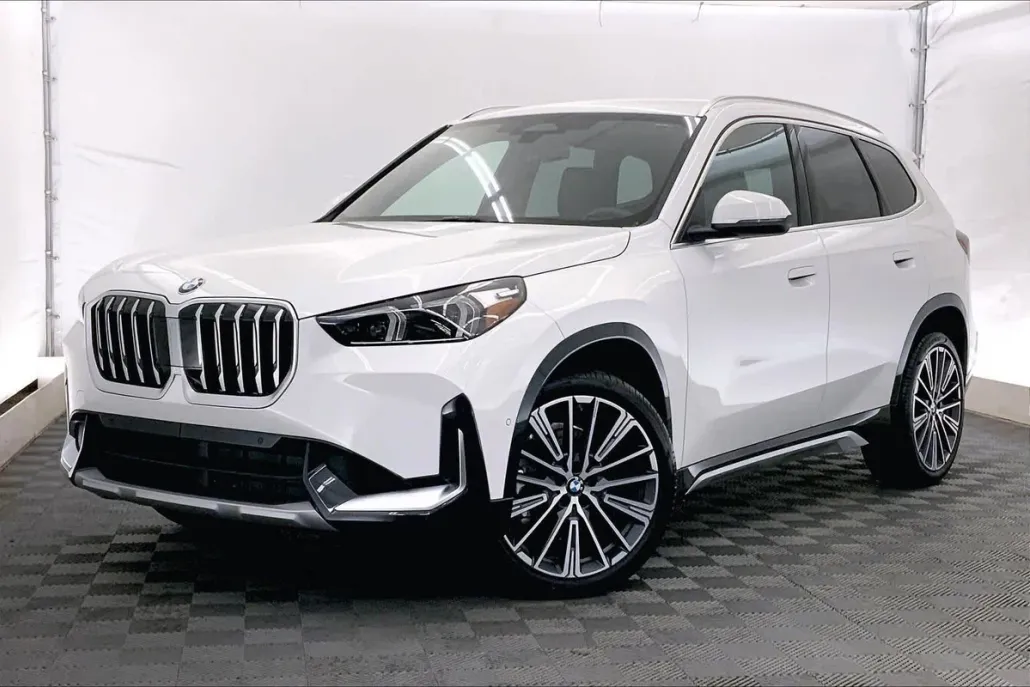 2025 Bmw X1 XDrive28i photo 1