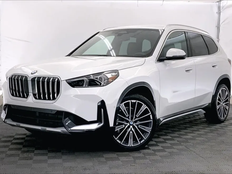 2025 Bmw X1 XDrive28i photo 1