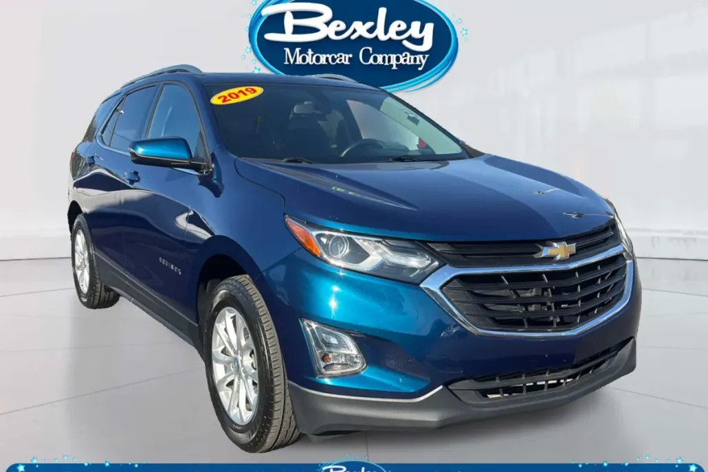 2019 Chevrolet Equinox LT photo 1