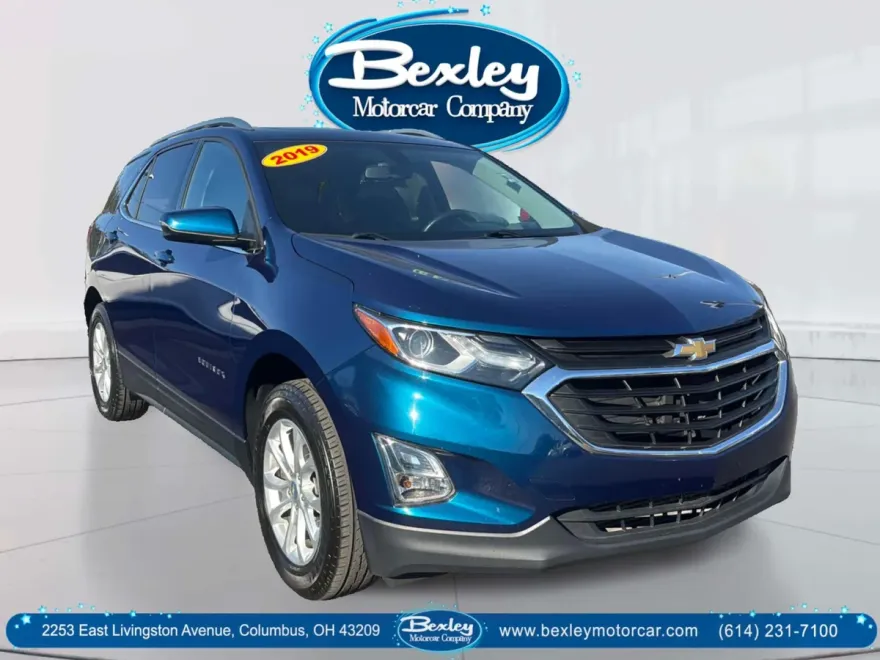2019 Chevrolet Equinox LT photo 1