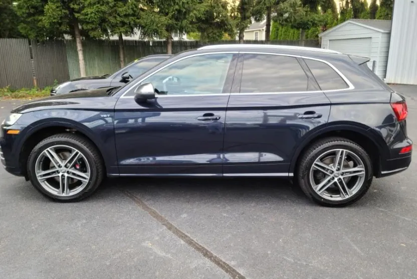 2018 Audi SQ5 Premium Plus photo 1