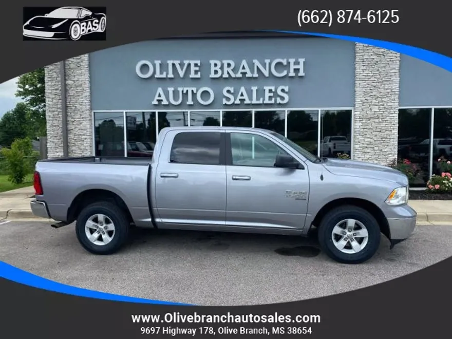2021 Ram 1500 Classic SLT photo 1