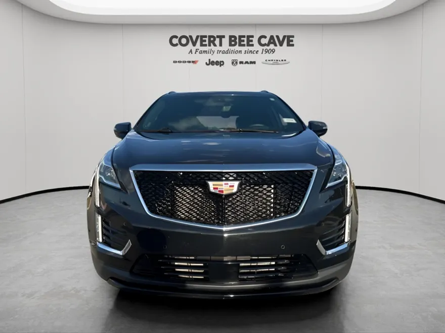 2023 Cadillac XT5 Sport photo 1