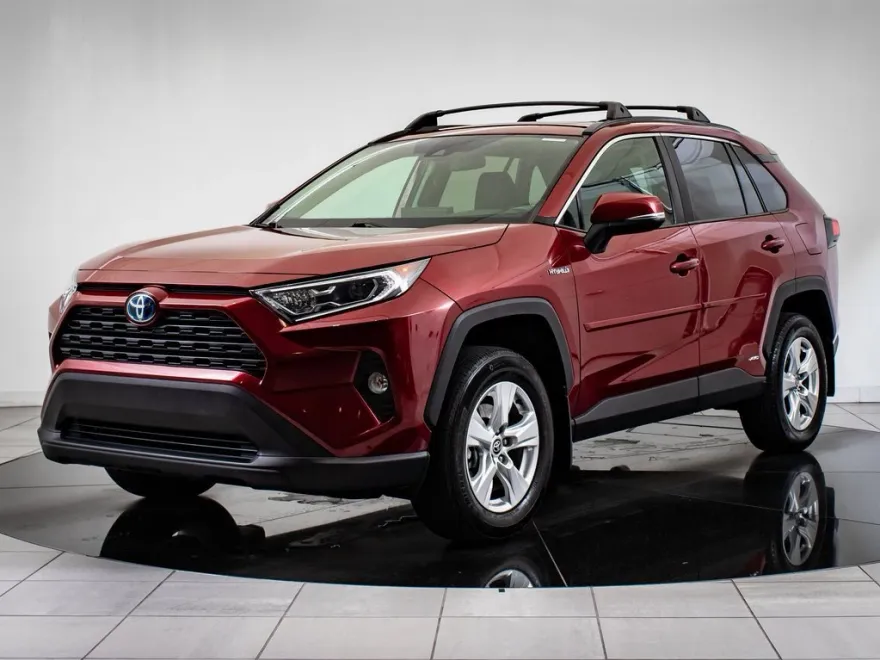 2021 Toyota RAV4 Hybrid XLE photo 1