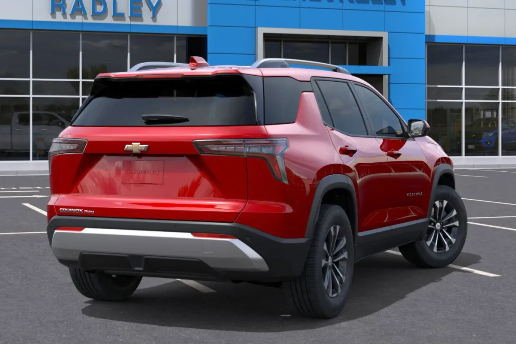 2026 Chevrolet Equinox LT photo 1