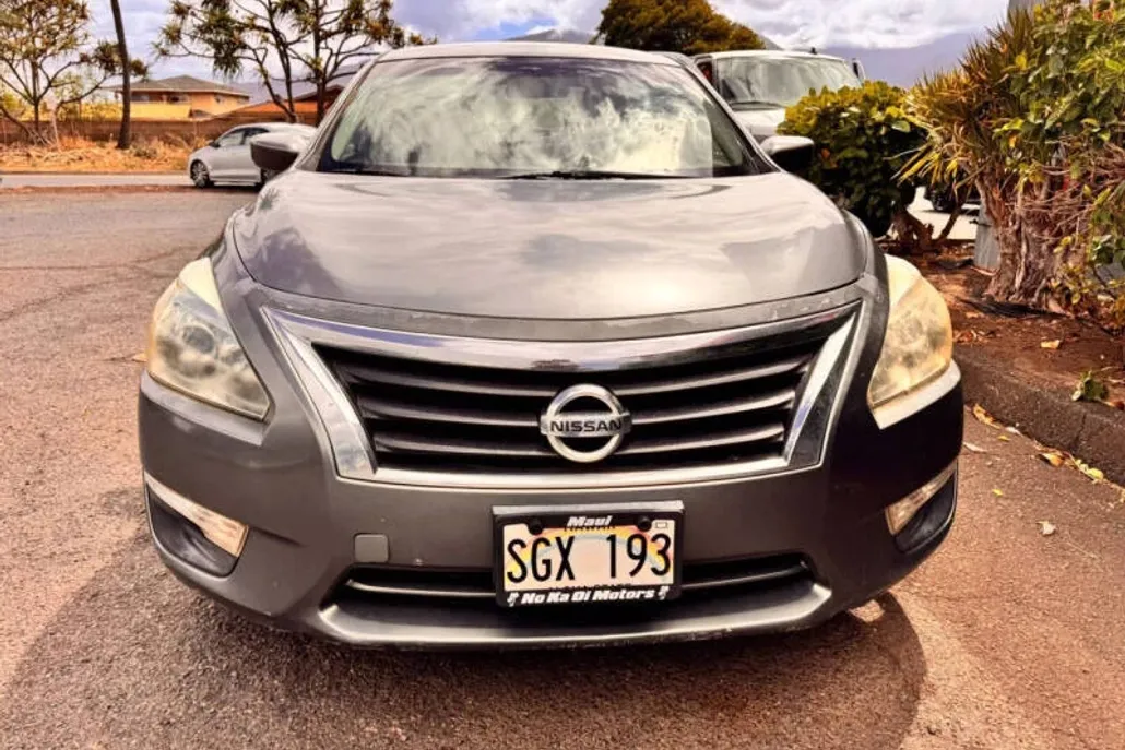 2015 Nissan Altima 2.5 photo 1