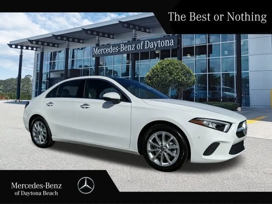 2021 Mercedes Benz A 220 photo 1