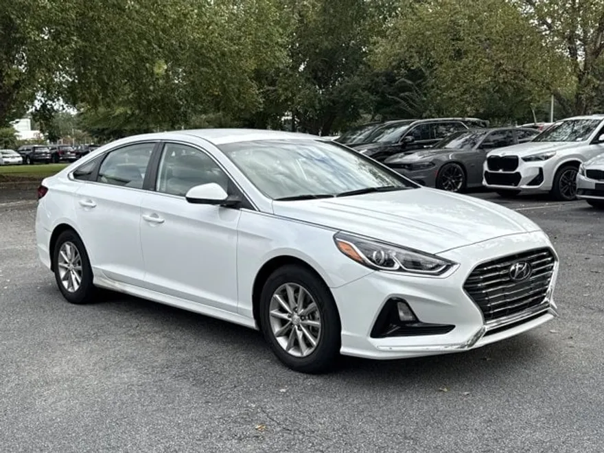 2018 Hyundai Sonata SE photo 1