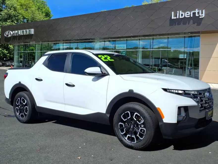 2022 Hyundai Santa Cruz SE photo 1