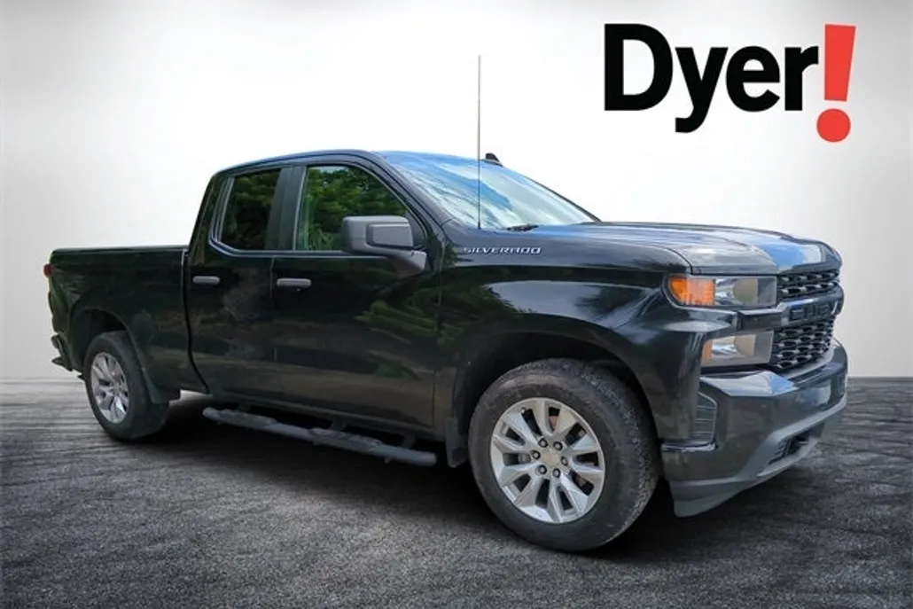 2022 Chevrolet Silverado 1500 Custom photo 1