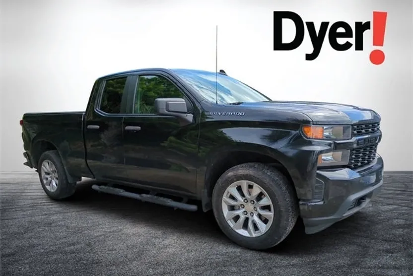 2022 Chevrolet Silverado 1500 Custom photo 1