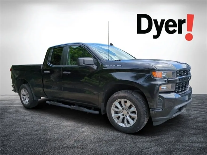 2022 Chevrolet Silverado 1500 Custom photo 1