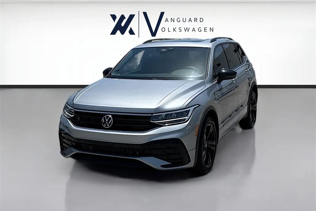 2024 Volkswagen Tiguan SE R-Line Black photo 1