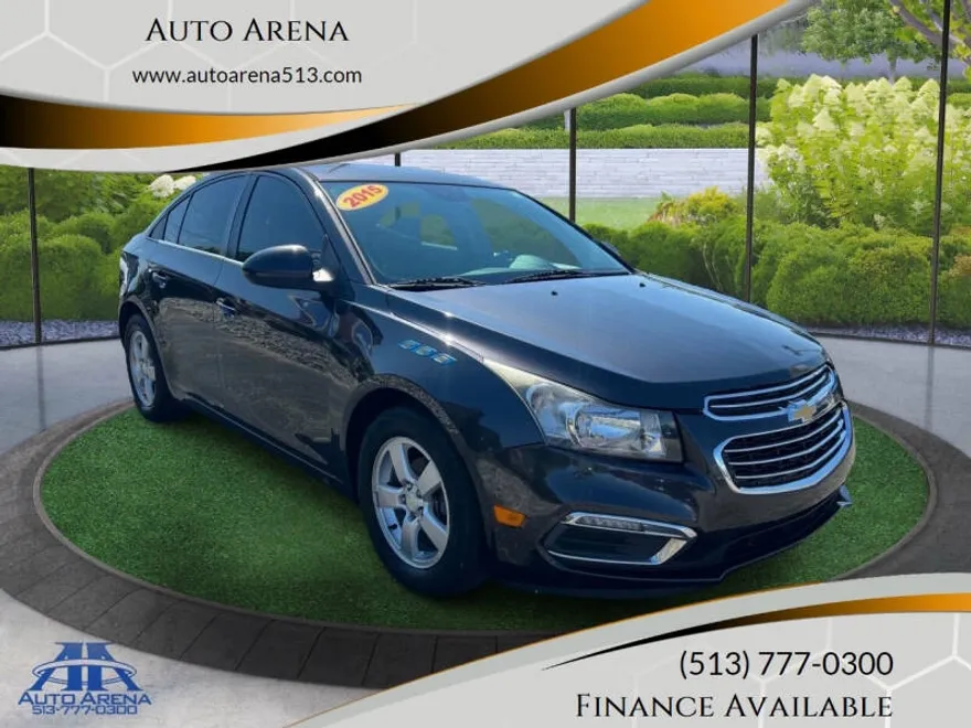 2015 Chevrolet Cruze photo 1