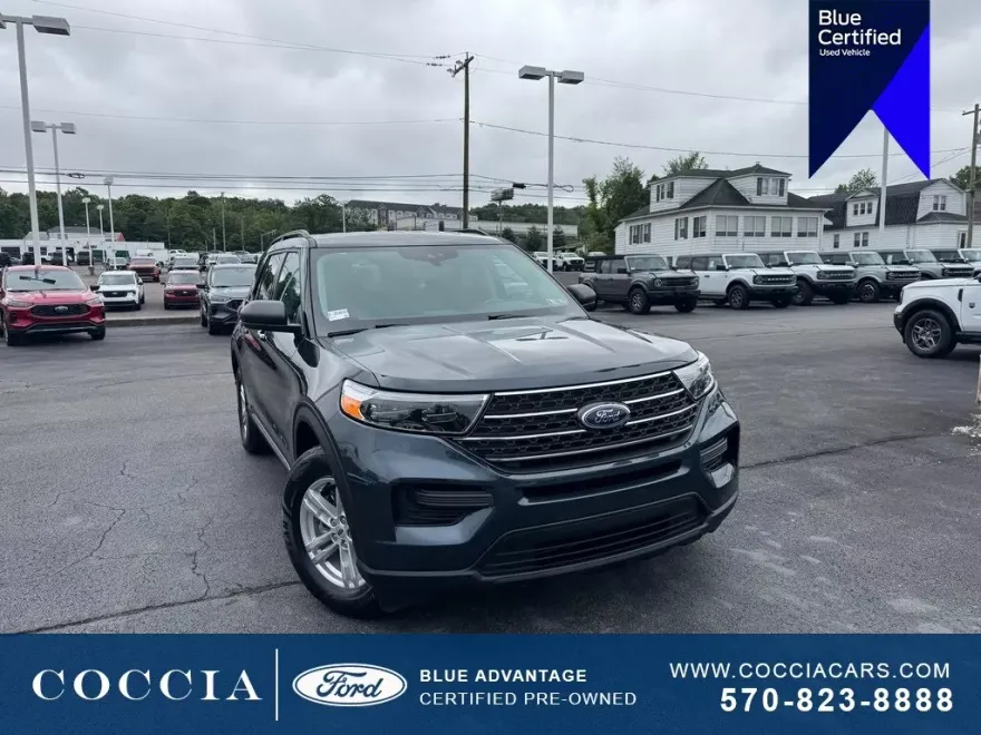2022 Ford Explorer XLT photo 1