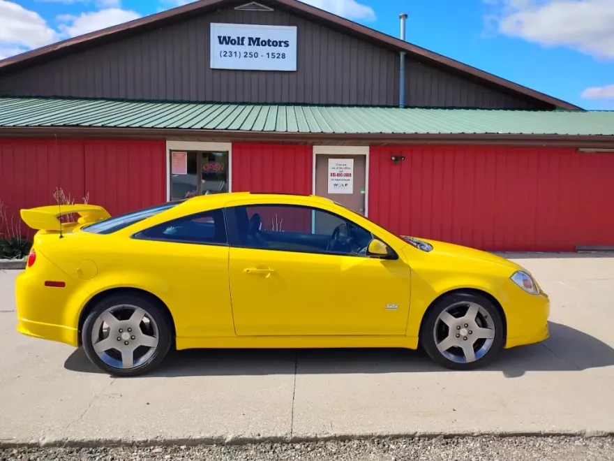 2005 Chevrolet Cobalt SS Supercharged photo 1