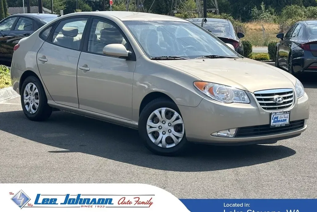 2010 Hyundai Elantra GLS photo 1