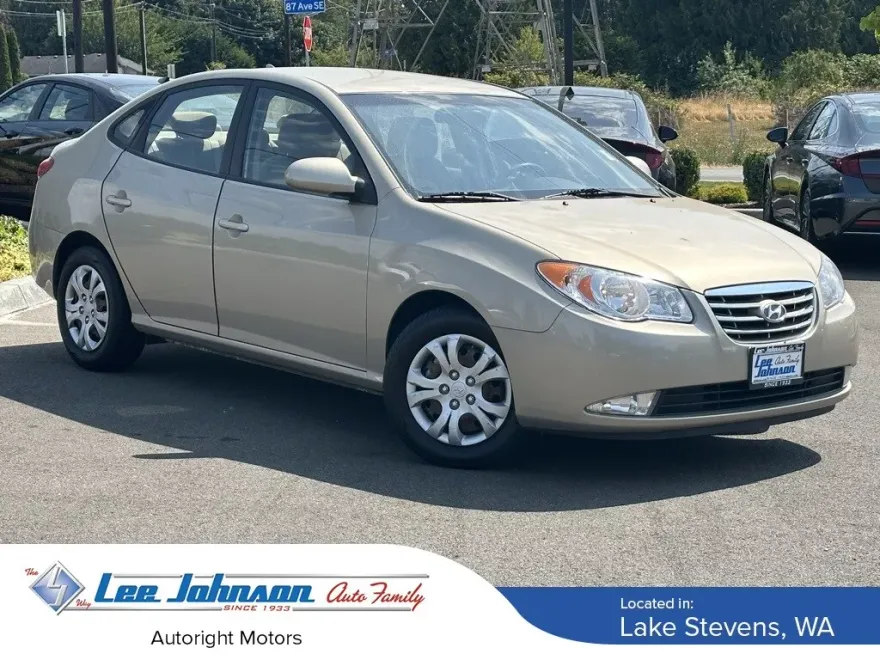 2010 Hyundai Elantra GLS photo 1