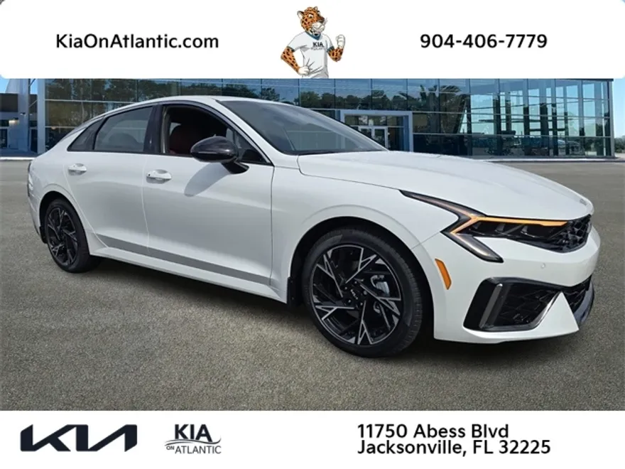 2026 Kia K5 GT-Line photo 1