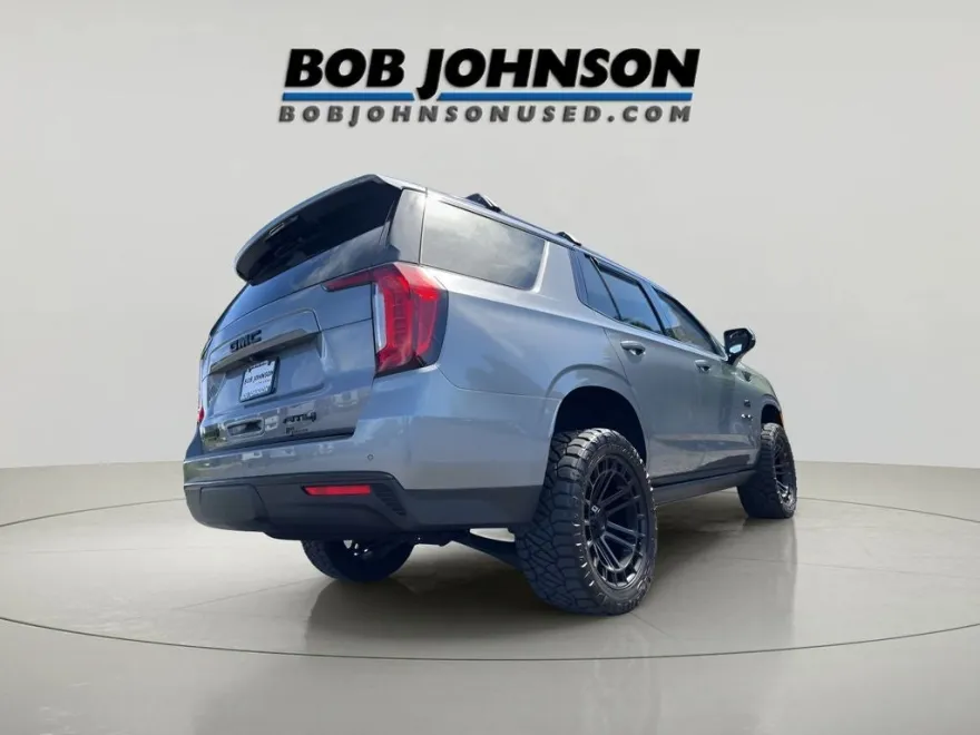 2022 Gmc Yukon AT4 photo 1